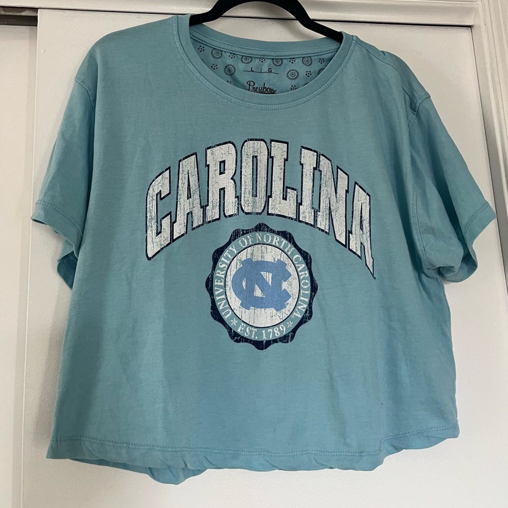 UNC Tarheels crop tee